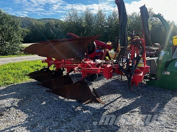 Vogel & Noot M800 Ploughs