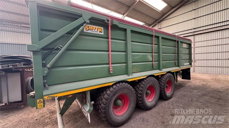 Smyth FM26 Tipper trucks