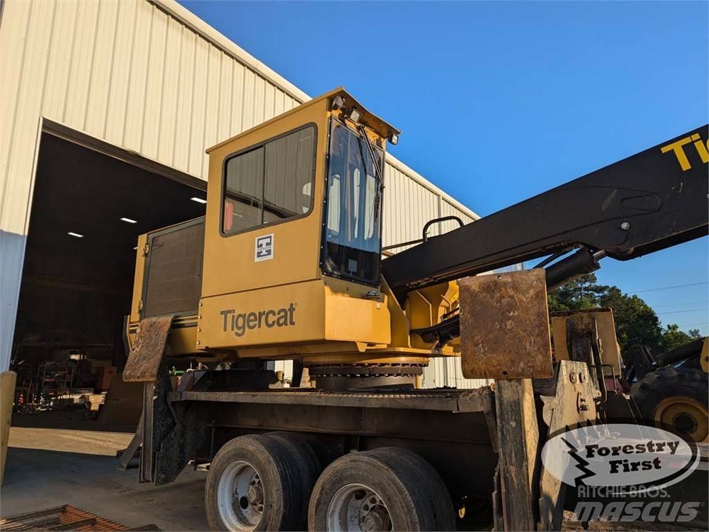 Tigercat 234B Knuckle boom loaders