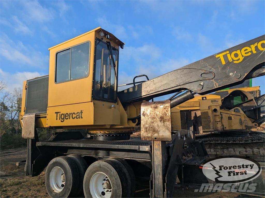 Tigercat 234B Knuckle boom loaders