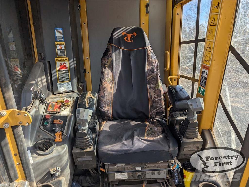 Tigercat 822D Feller bunchers