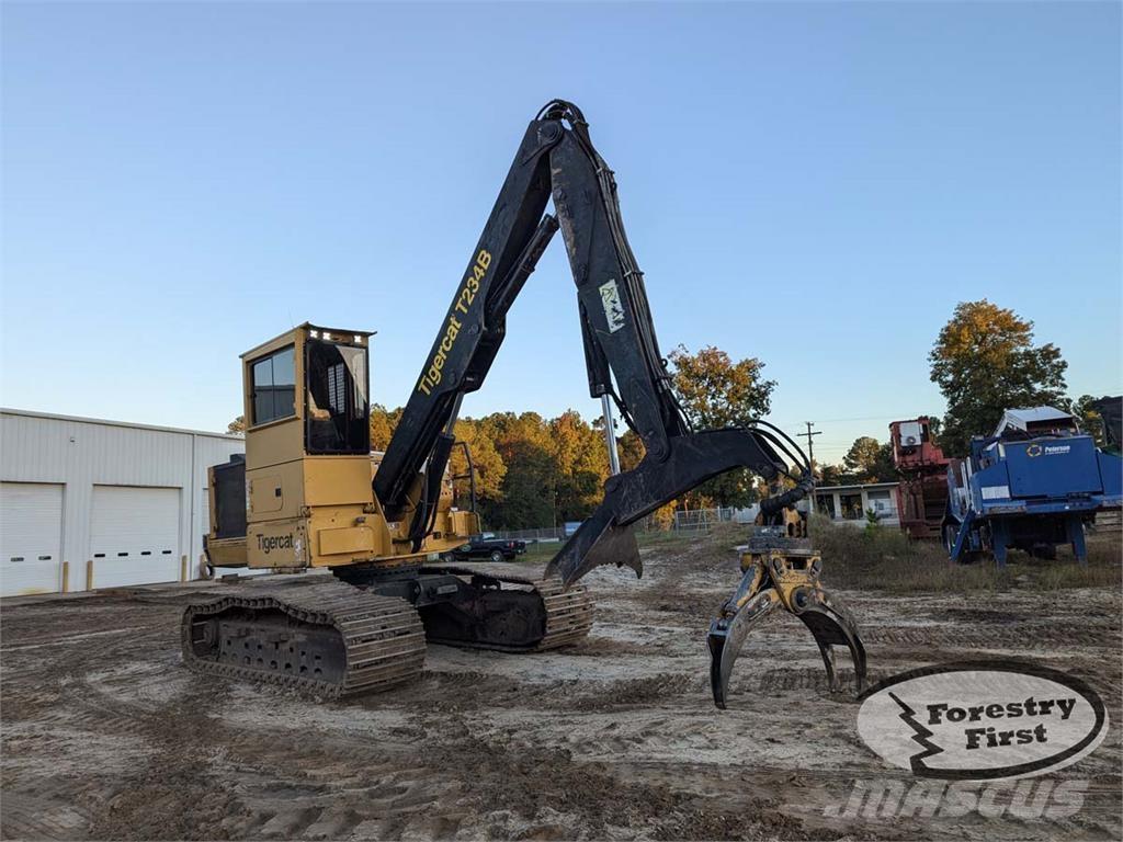 Tigercat T234B Knuckle boom loaders