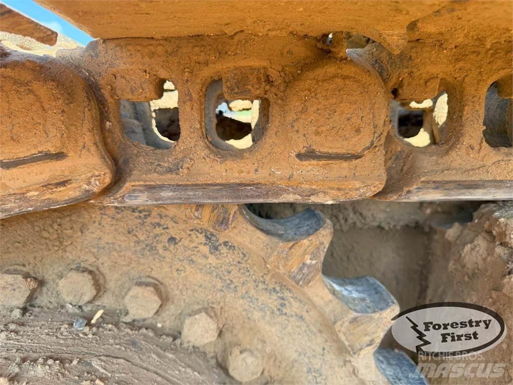 Tigercat T250B Knuckle boom loaders