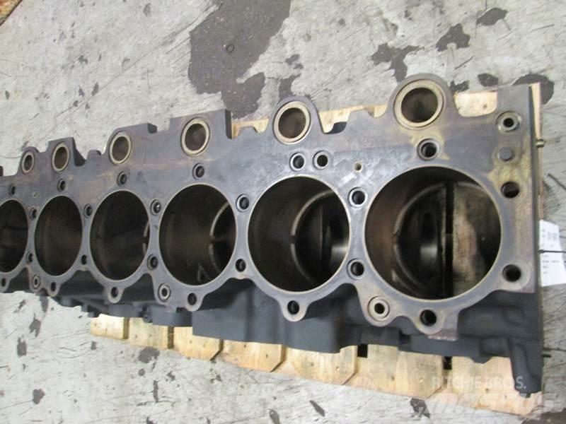 CAT 3176 Engines