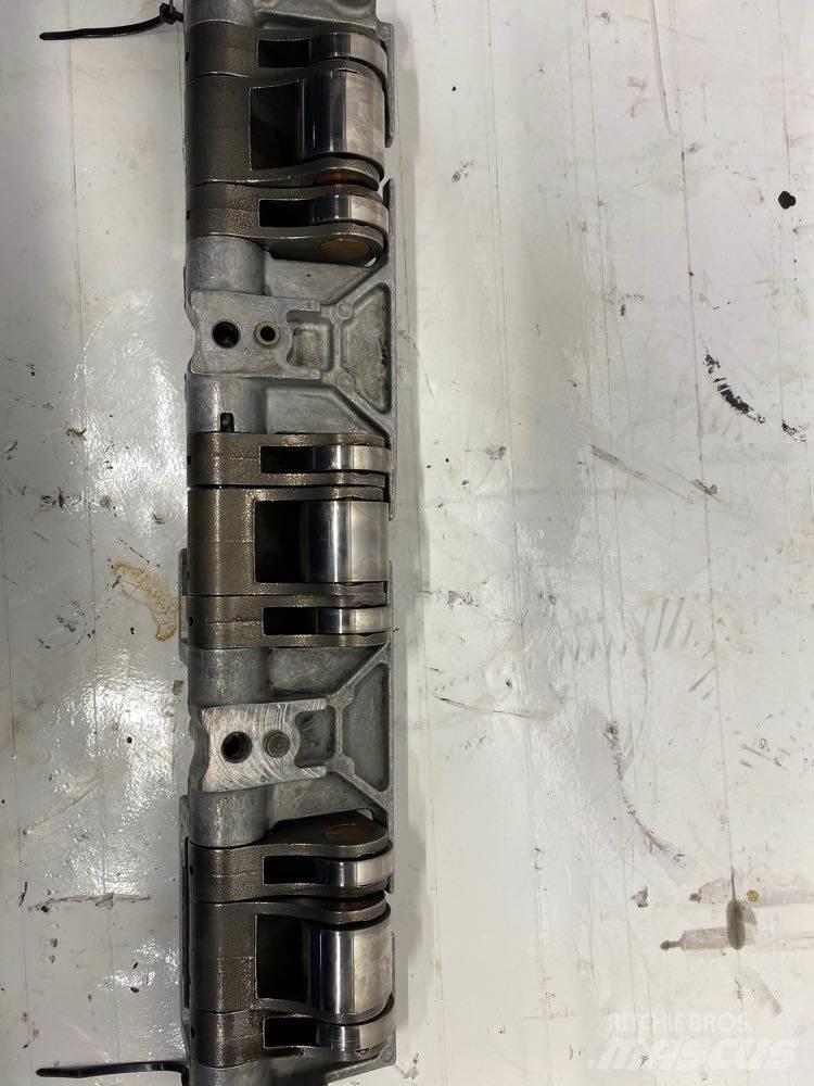 CAT C10 Other components