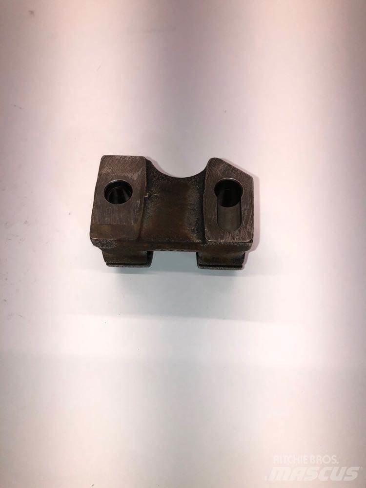 CAT C13 Other components