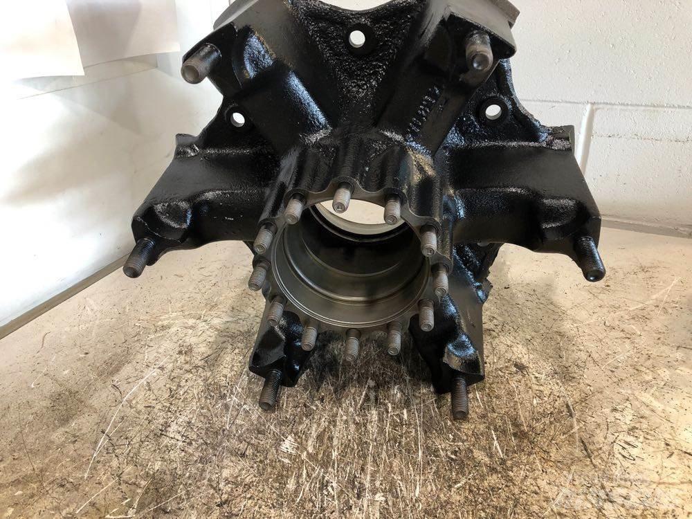 Dayton  Tyres, wheels and rims