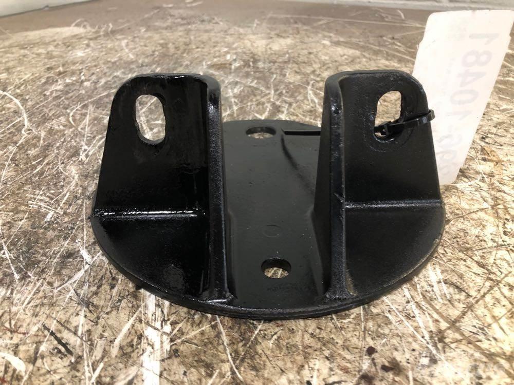Eaton  Chassis and suspension