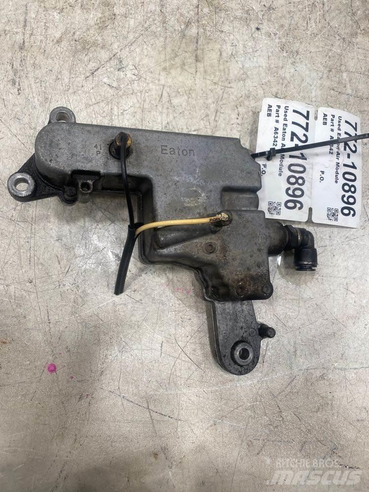 Eaton  Gearboxes