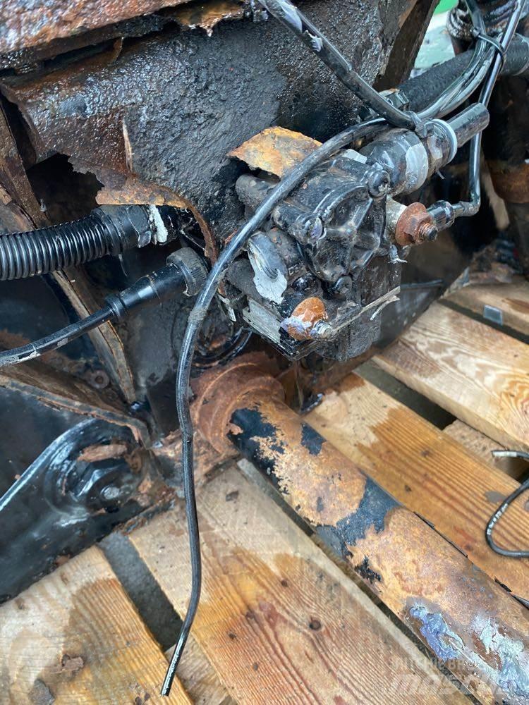 Eaton  Chassis and suspension
