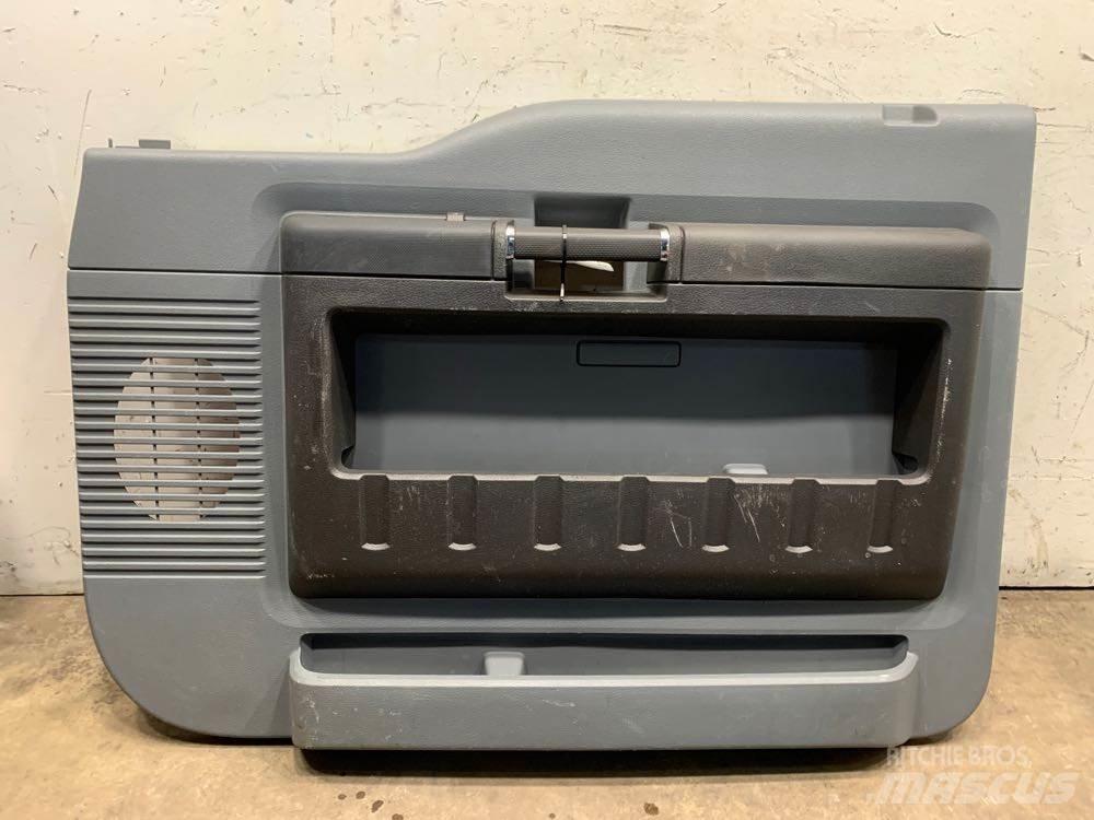 Ford F-550 Other components