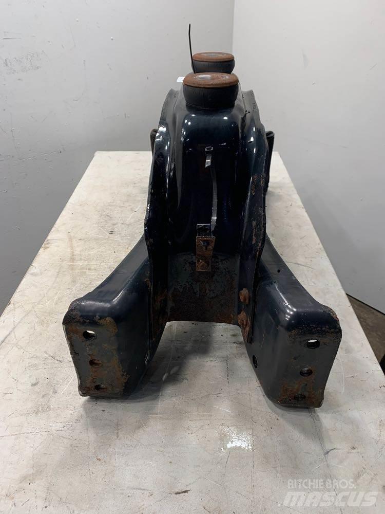 Ford F750 Other components