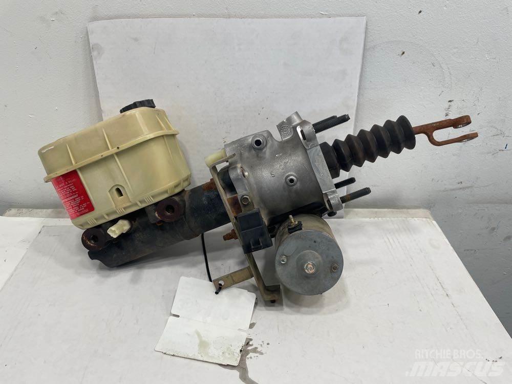 Ford F750 Brakes