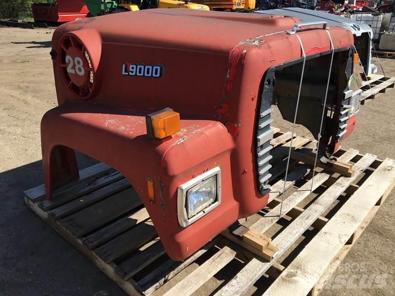 Ford L9000 Cabins and interior