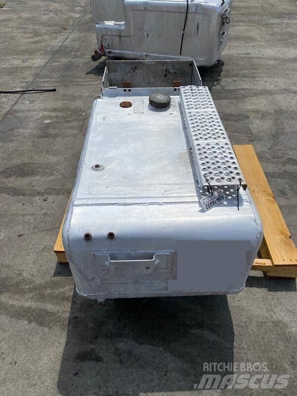 Ford L9000 Other components