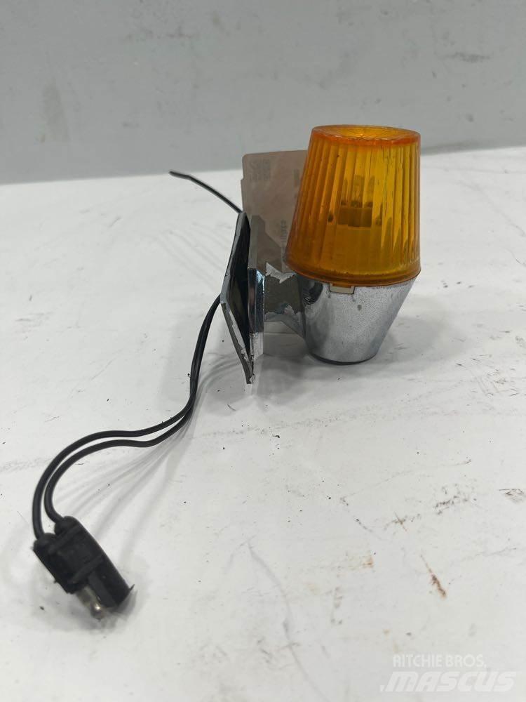 Ford L9000 Electronics