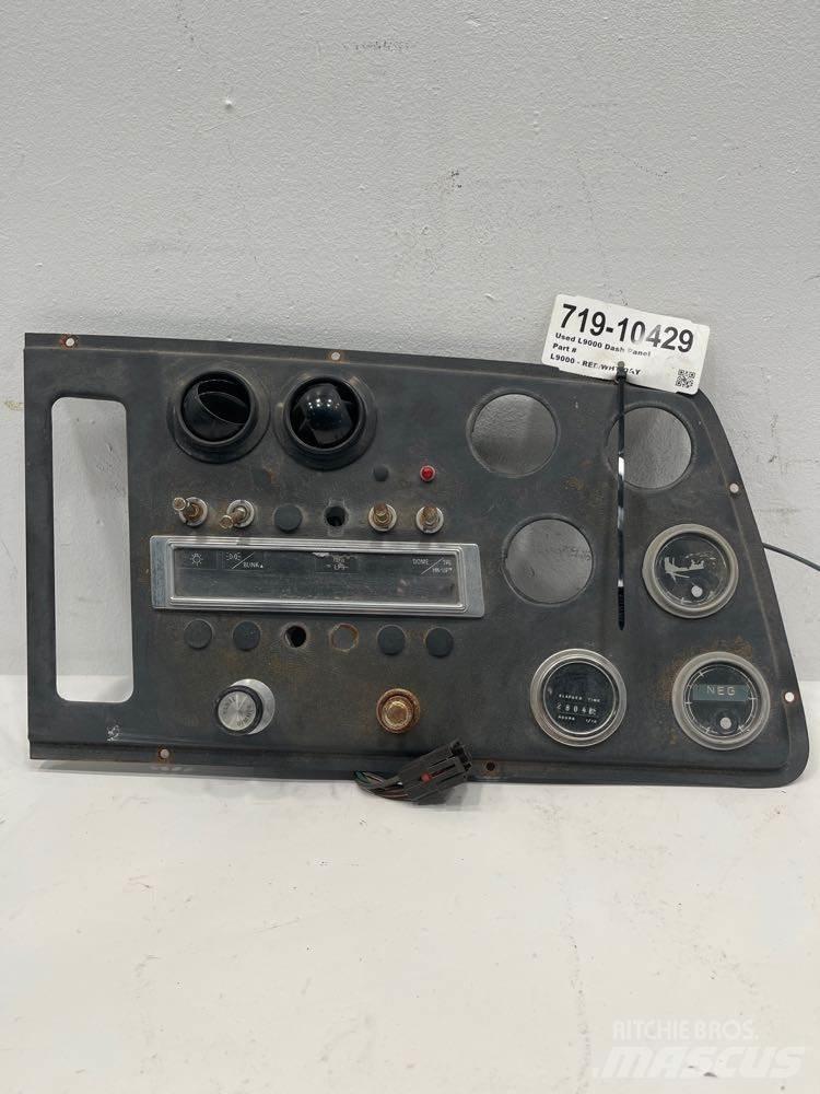 Ford L9000 Other components