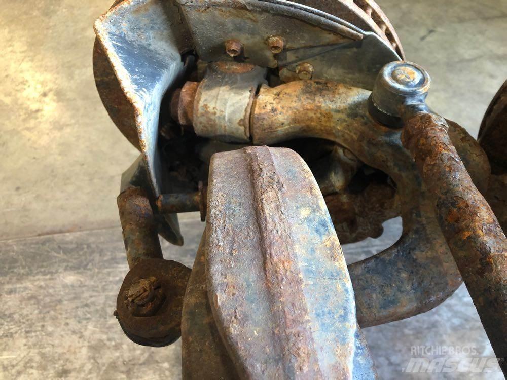 Isuzu  Axles