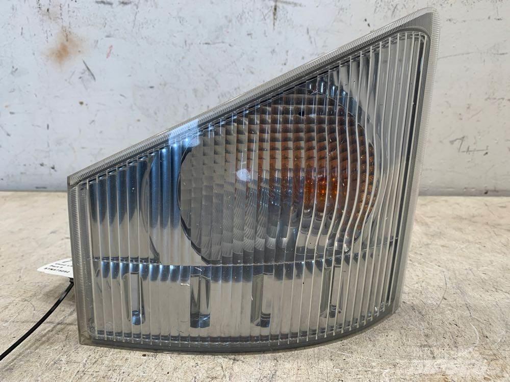 Isuzu NPR Other components