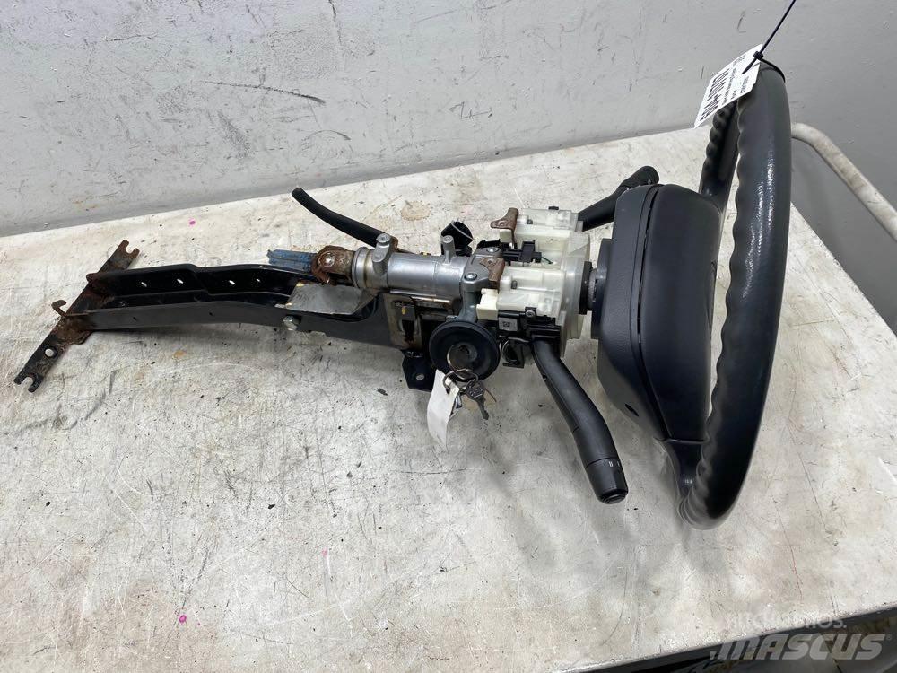 Isuzu NPR Other components