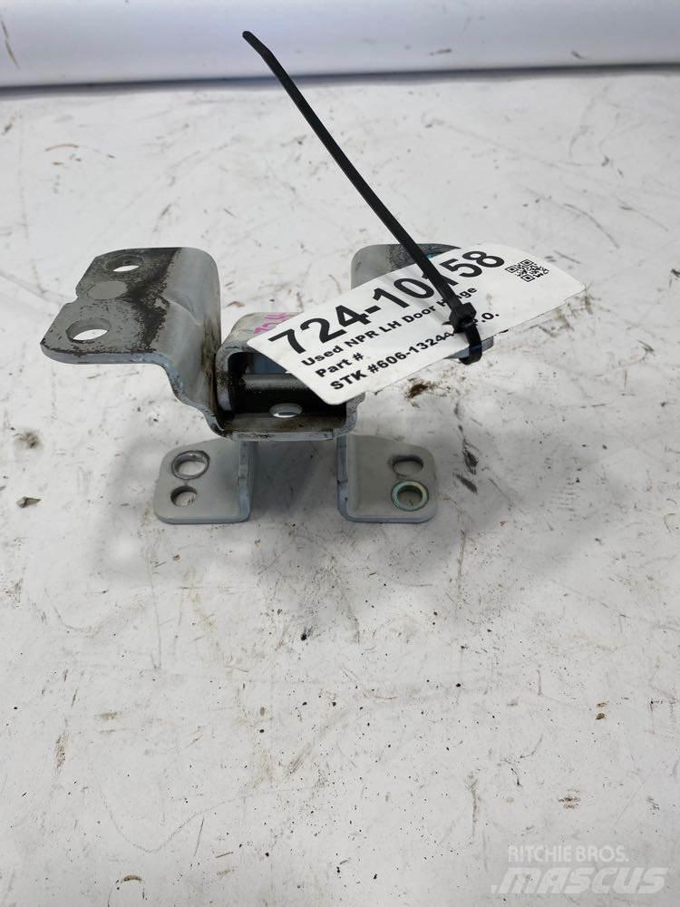 Isuzu NPR Other components