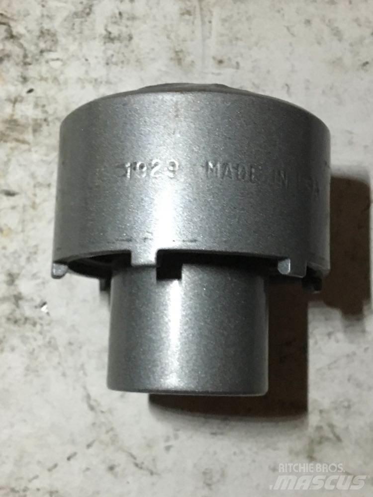  Leland Axles