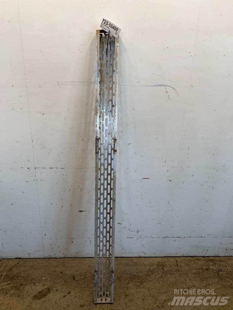 Mack CH613 Other components