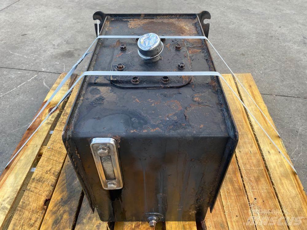 Mack CV713 Hydraulics