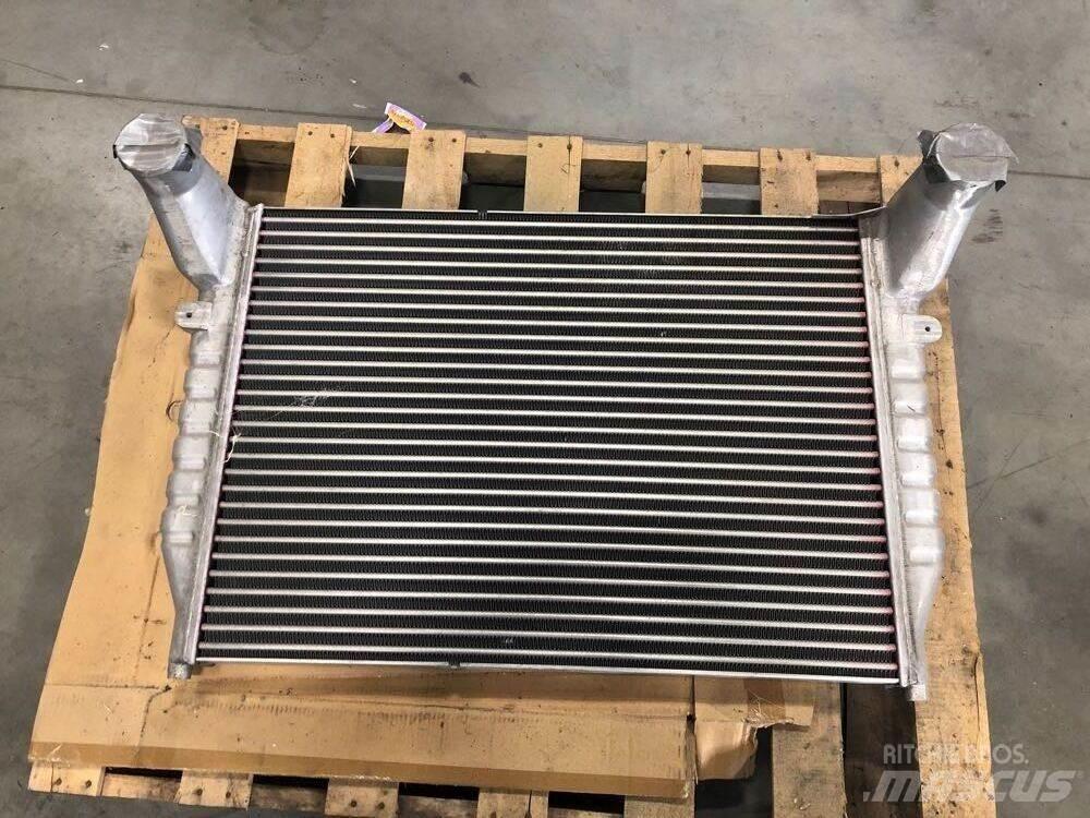 Mack CXN Other components