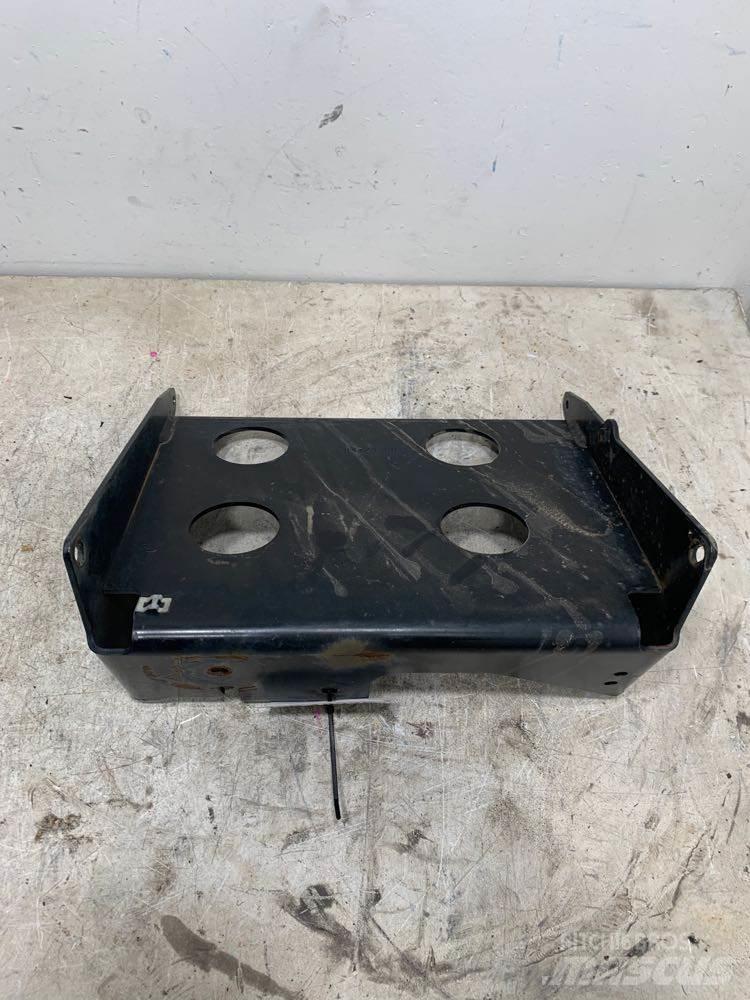 Mack CXU Other components