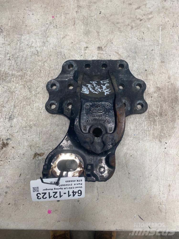 Mack CXU Chassis and suspension