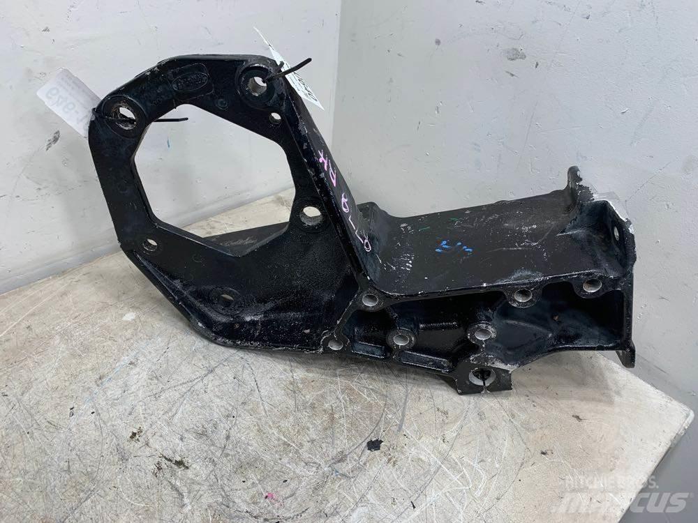 Peterbilt  Other components