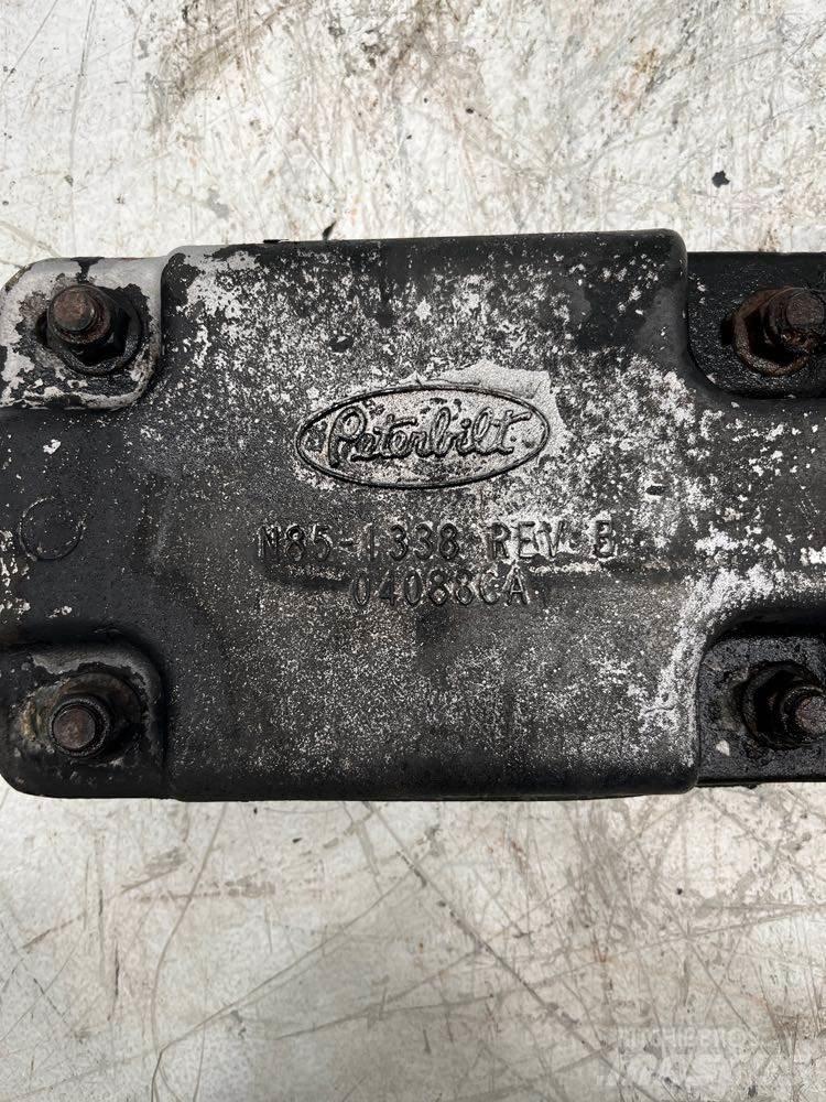 Peterbilt  Other components