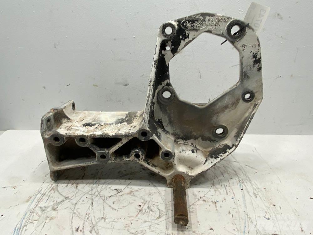 Peterbilt  Other components