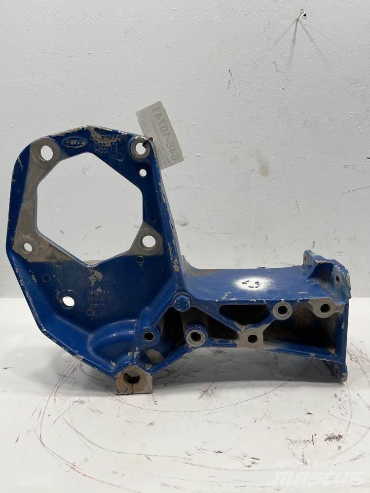 Peterbilt  Other components