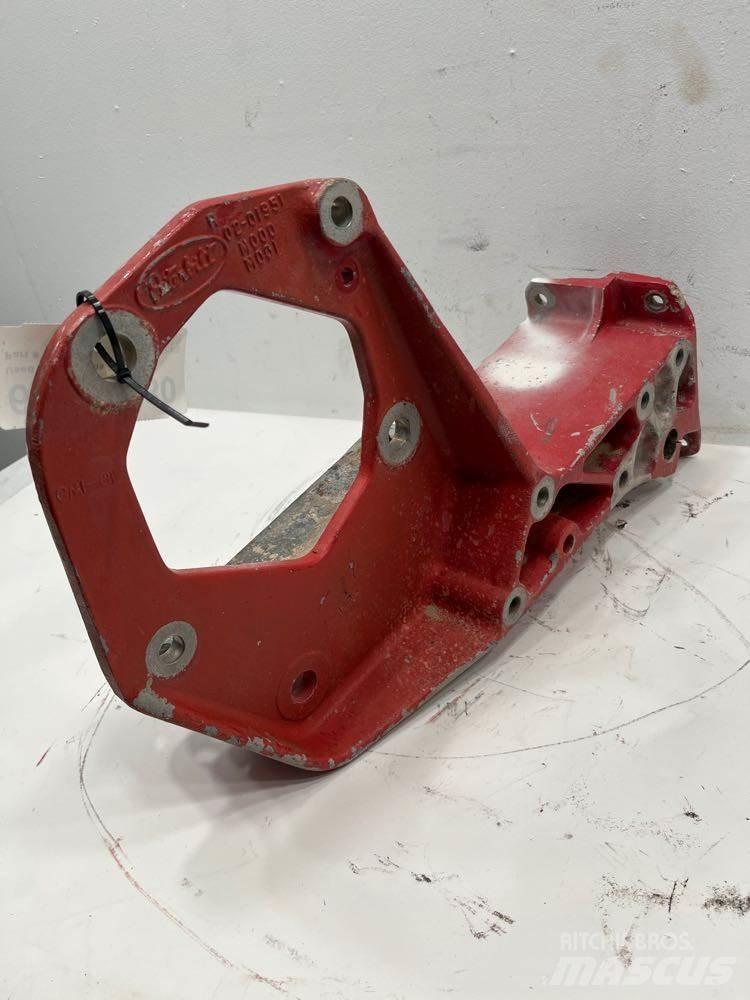 Peterbilt  Other components