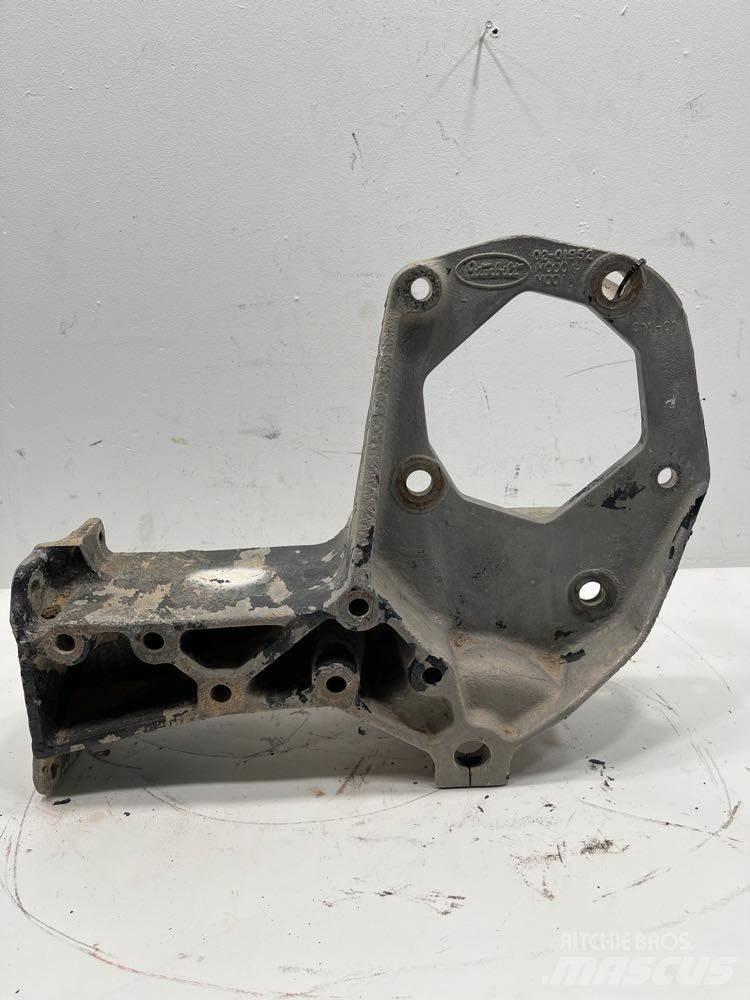 Peterbilt  Other components