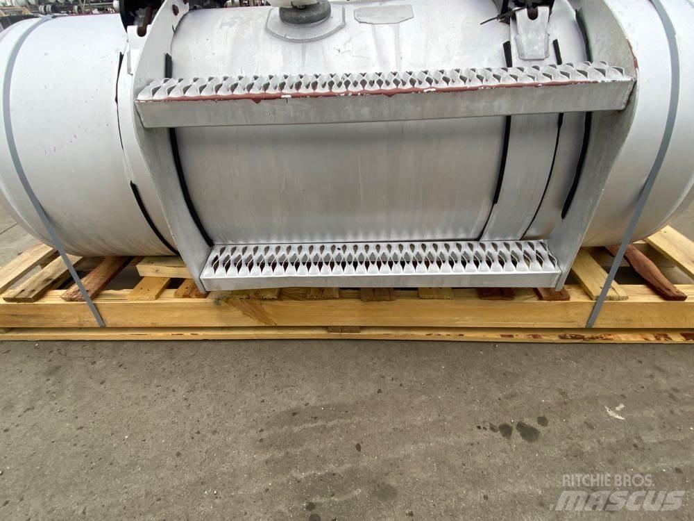 Peterbilt  Other components