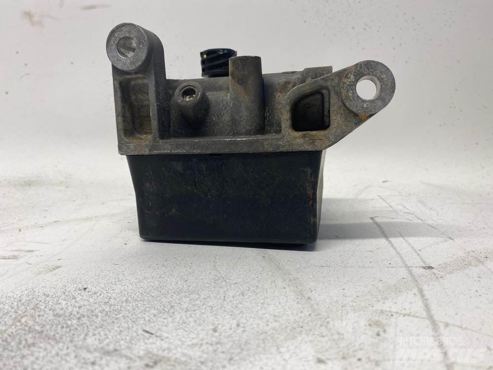 Volvo D13 Other components