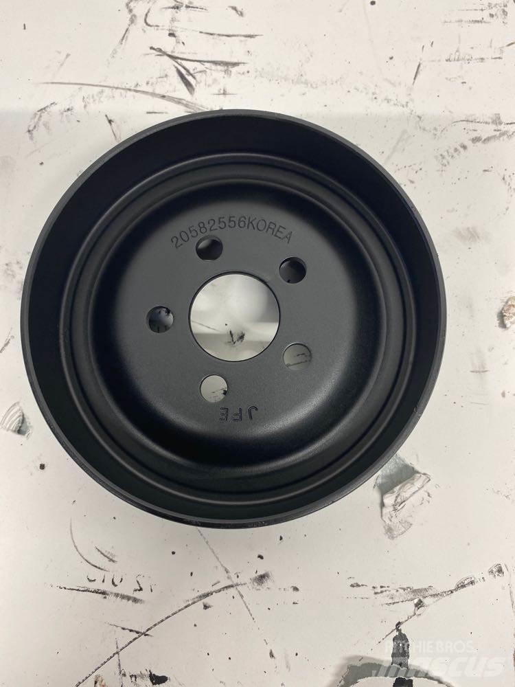 Volvo D13 Other components