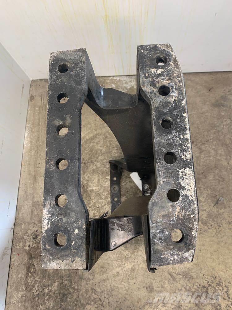 Volvo VNL Other components