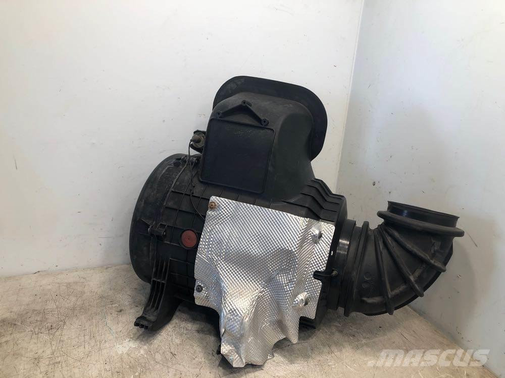 Volvo VNL Other components