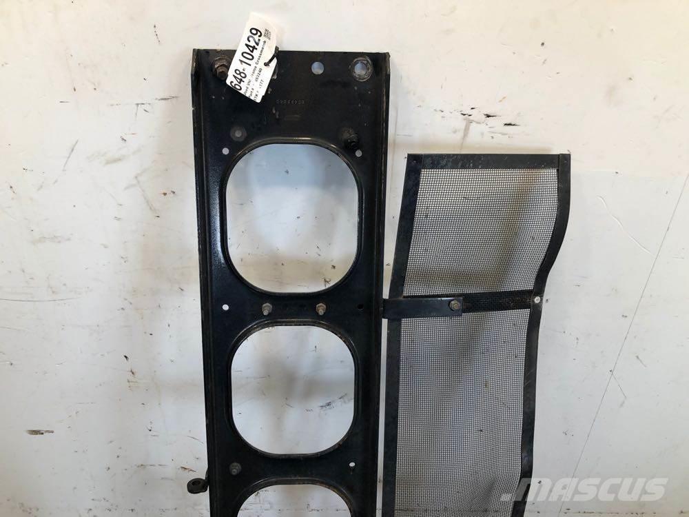 Volvo VNL Other components