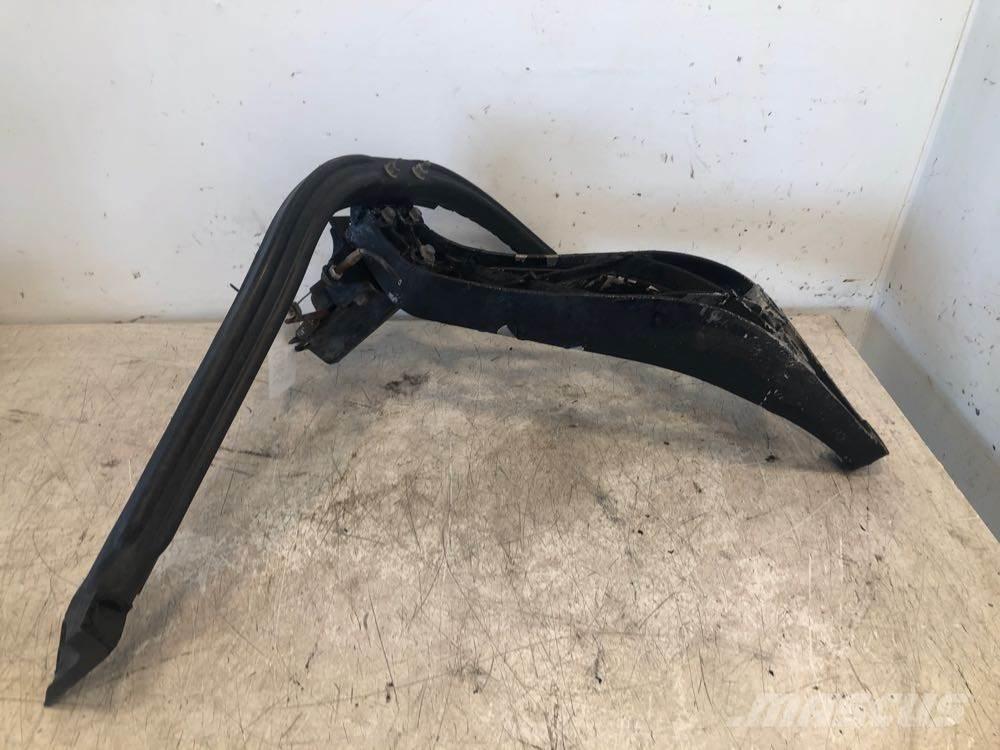 Volvo VNL Other components