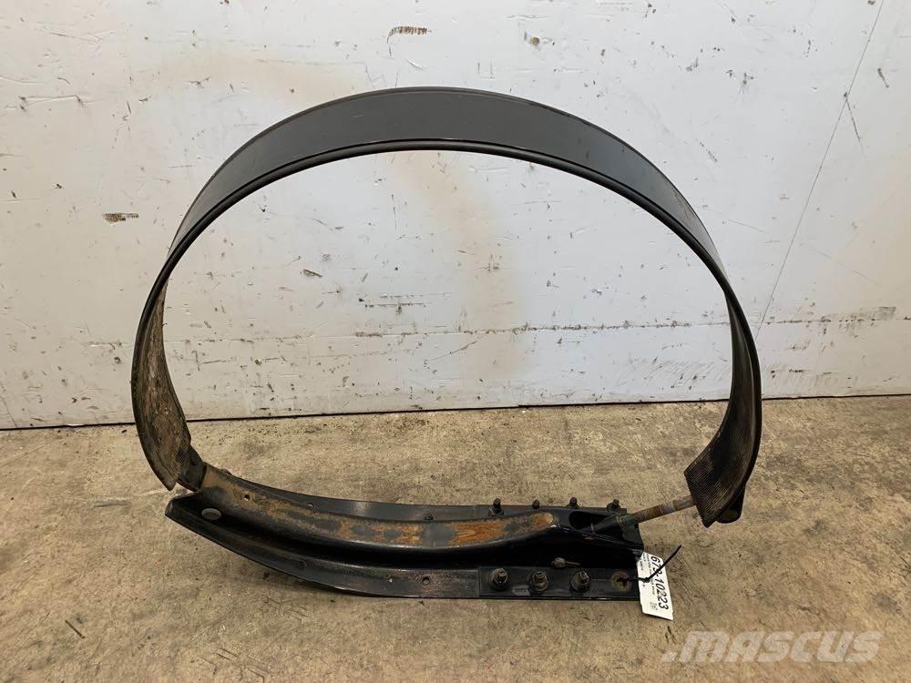 Volvo VNL Other components