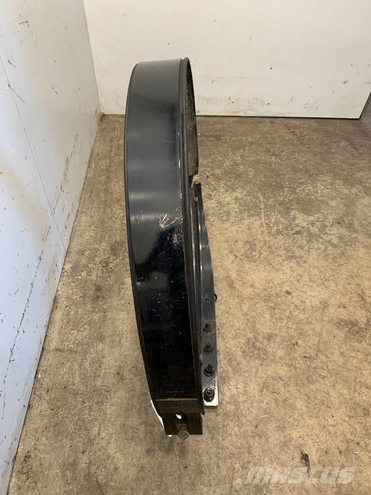 Volvo VNL Other components