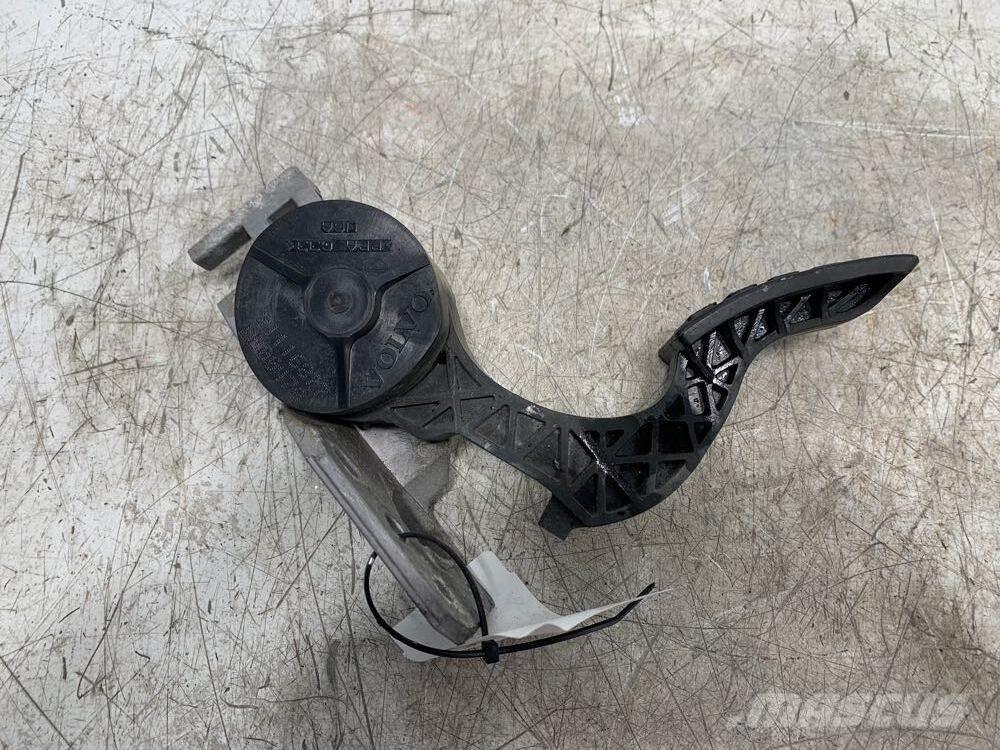 Volvo VNL Other components