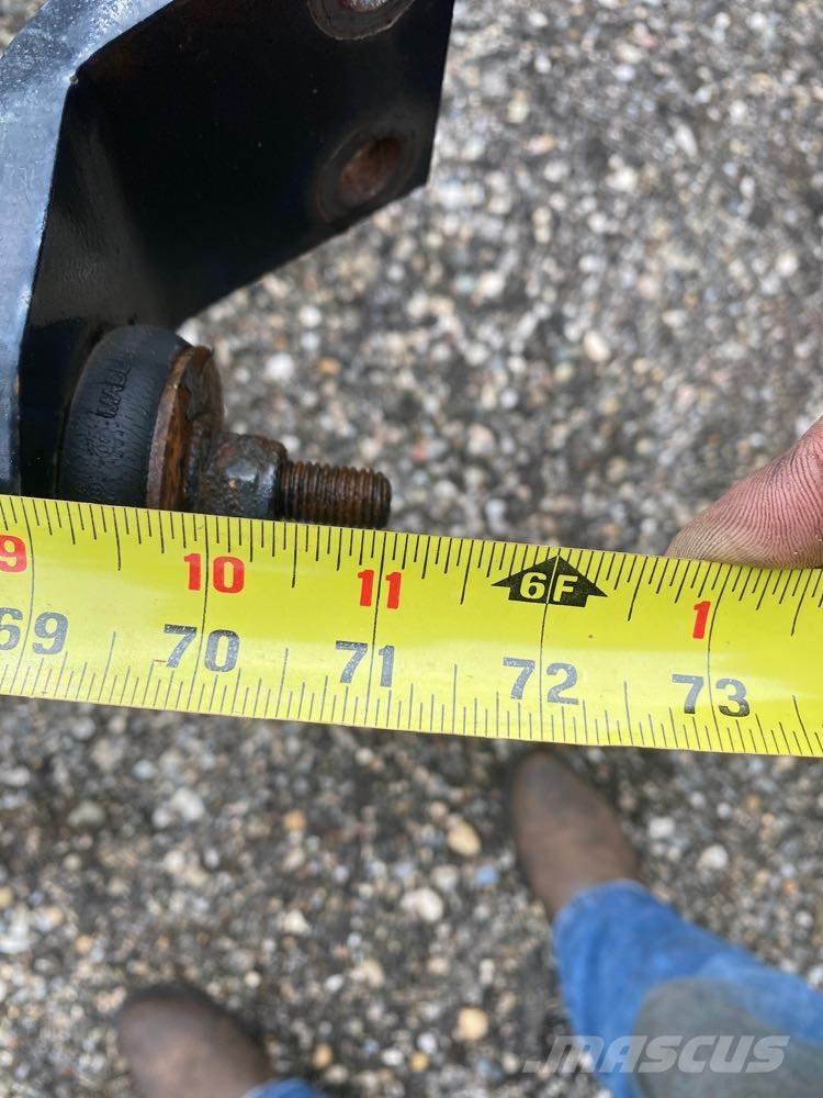 Volvo VNL Other components