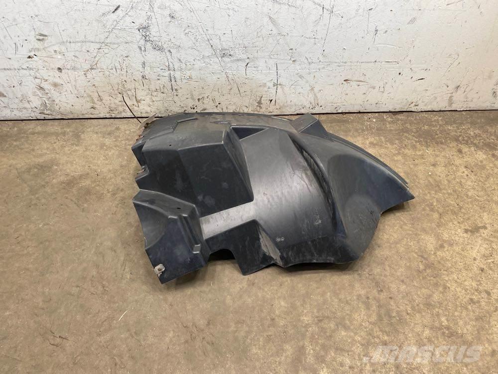 Volvo VNL Other components