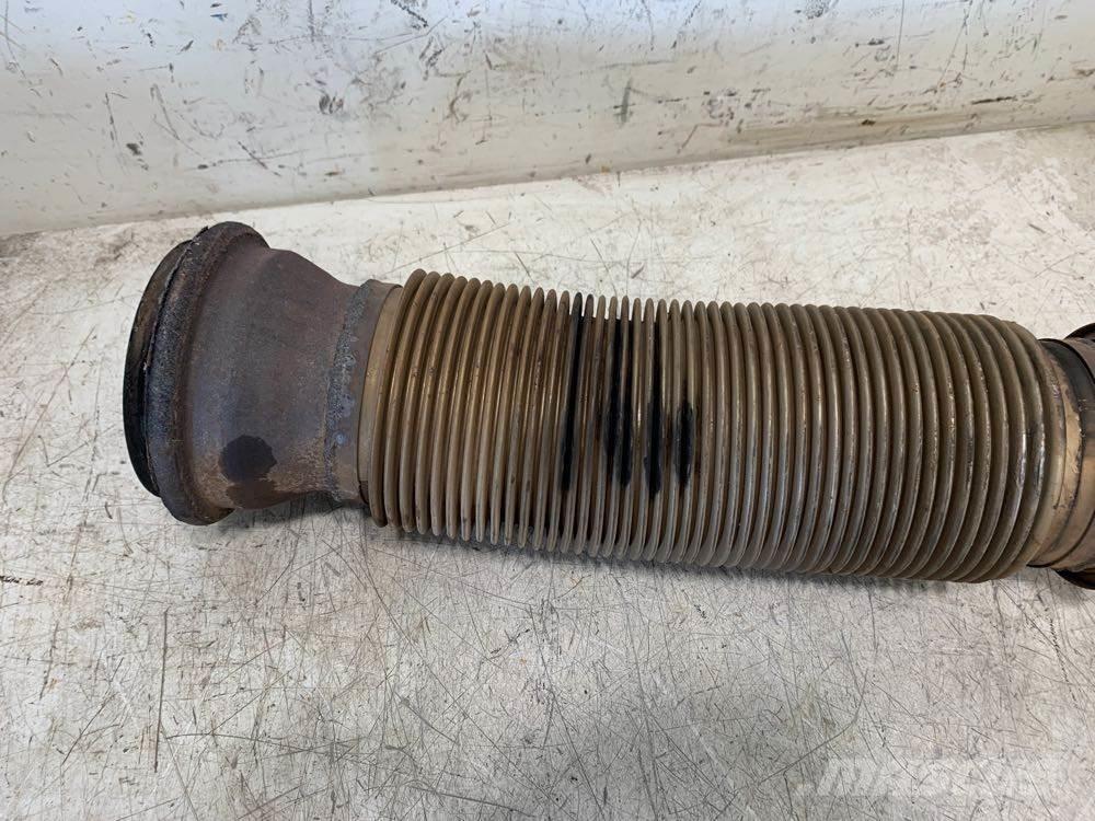 Volvo VNL Other components